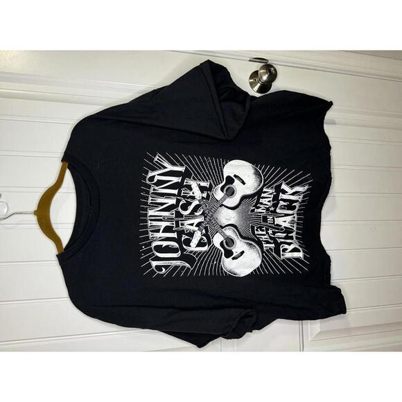 Johnny Cash The Man in Black Boxy Graphic Tee - Picture 2 of 5